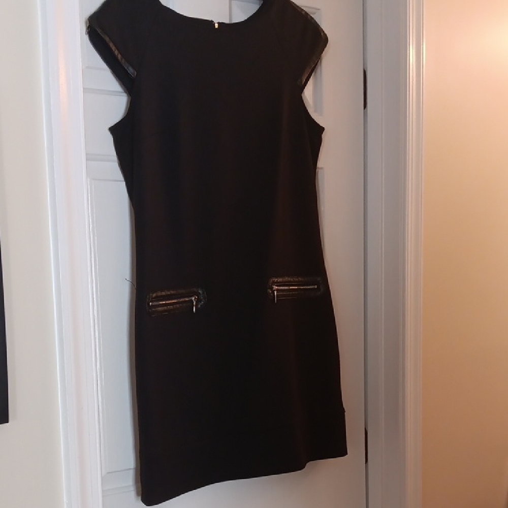 Sharagano Black Mini Dress with Zipper Accents